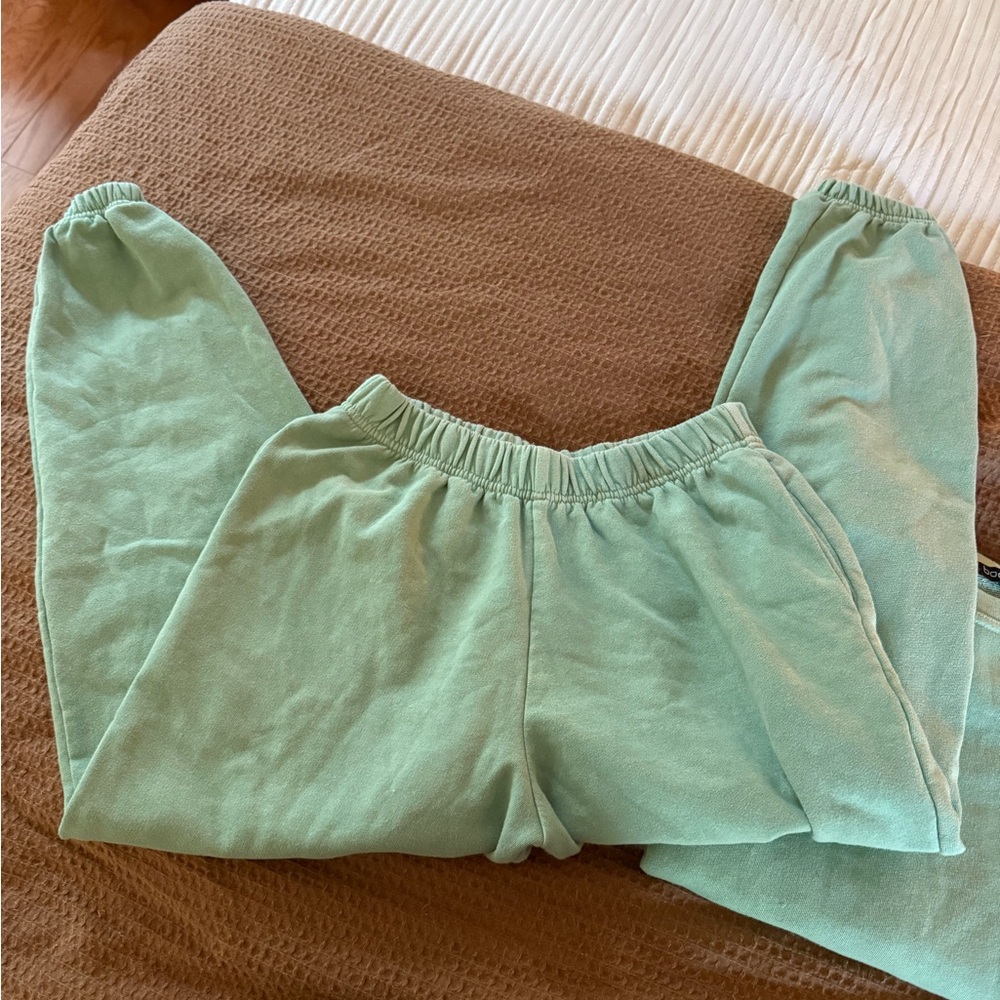 Matching Sweat Set - Picture 2 of 4